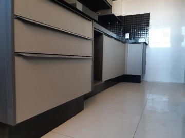 Alugar Apartamento / Cobertura em S&atilde;o Jos&eacute; do Rio Preto R$ 3.400,00 - Foto 9