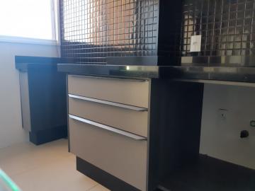 Alugar Apartamento / Cobertura em S&atilde;o Jos&eacute; do Rio Preto R$ 3.400,00 - Foto 12