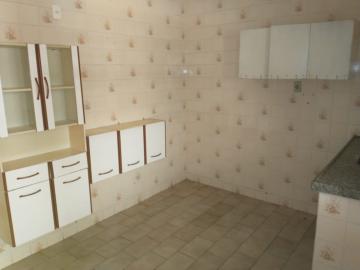 Alugar Apartamento / Padr&atilde;o em S&atilde;o Jos&eacute; do Rio Preto R$ 700,00 - Foto 5