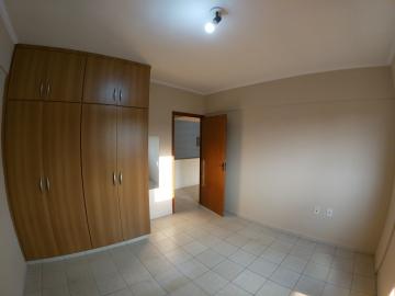 Comprar Apartamento / Padr&atilde;o em S&atilde;o Jos&eacute; do Rio Preto R$ 190.000,00 - Foto 13