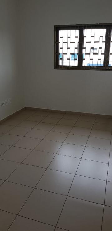 Alugar Comercial / Sala em S&atilde;o Jos&eacute; do Rio Preto R$ 2.300,00 - Foto 3
