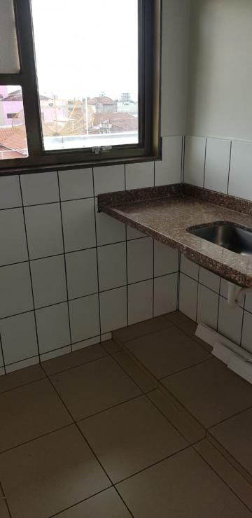 Alugar Comercial / Sala em S&atilde;o Jos&eacute; do Rio Preto R$ 2.300,00 - Foto 5