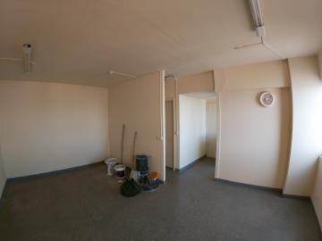 Alugar Comercial / Sala em S&atilde;o Jos&eacute; do Rio Preto R$ 600,00 - Foto 4