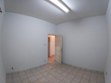 Alugar Comercial / Casa Comercial em S&atilde;o Jos&eacute; do Rio Preto R$ 650,00 - Foto 7