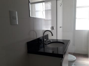 Alugar Apartamento / Padr&atilde;o em S&atilde;o Jos&eacute; do Rio Preto R$ 1.600,00 - Foto 14
