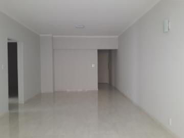 Alugar Apartamento / Padr&atilde;o em S&atilde;o Jos&eacute; do Rio Preto R$ 1.600,00 - Foto 5