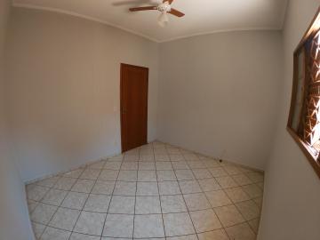 Alugar Casa / Padr&atilde;o em S&atilde;o Jos&eacute; do Rio Preto R$ 1.100,00 - Foto 19