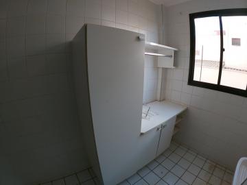 Alugar Apartamento / Padr&atilde;o em S&atilde;o Jos&eacute; do Rio Preto R$ 1.000,00 - Foto 8