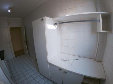 Alugar Apartamento / Padr&atilde;o em S&atilde;o Jos&eacute; do Rio Preto R$ 1.000,00 - Foto 10
