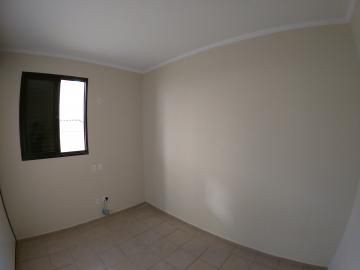 Alugar Apartamento / Padr&atilde;o em S&atilde;o Jos&eacute; do Rio Preto R$ 1.000,00 - Foto 15