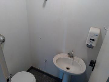 Alugar Comercial / Sala em S&atilde;o Jos&eacute; do Rio Preto R$ 750,00 - Foto 7