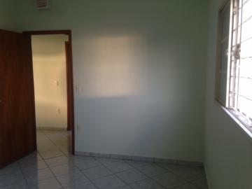Alugar Casa / Sobrado em S&atilde;o Jos&eacute; do Rio Preto R$ 2.500,00 - Foto 15