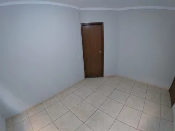 Alugar Casa / Padr&atilde;o em S&atilde;o Jos&eacute; do Rio Preto R$ 1.800,00 - Foto 7