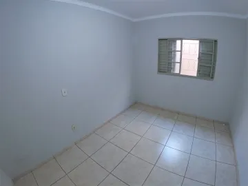 Alugar Casa / Padr&atilde;o em S&atilde;o Jos&eacute; do Rio Preto R$ 1.800,00 - Foto 13