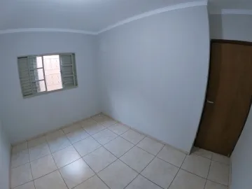 Alugar Casa / Padr&atilde;o em S&atilde;o Jos&eacute; do Rio Preto R$ 1.800,00 - Foto 14