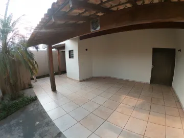 Alugar Casa / Padr&atilde;o em S&atilde;o Jos&eacute; do Rio Preto R$ 1.800,00 - Foto 17