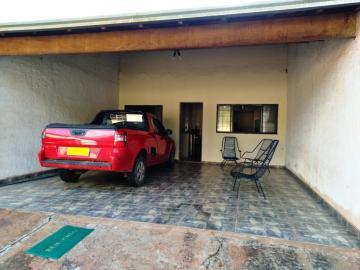 Alugar Casa / Padr&atilde;o em S&atilde;o Jos&eacute; do Rio Preto R$ 1.550,00 - Foto 2