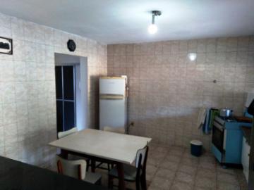 Alugar Casa / Padr&atilde;o em S&atilde;o Jos&eacute; do Rio Preto R$ 1.550,00 - Foto 3
