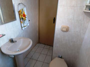 Alugar Casa / Padr&atilde;o em S&atilde;o Jos&eacute; do Rio Preto R$ 1.550,00 - Foto 17
