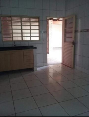 Alugar Casa / Padr&atilde;o em S&atilde;o Jos&eacute; do Rio Preto R$ 1.200,00 - Foto 9
