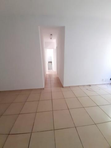 Comprar Apartamento / Padr&atilde;o em S&atilde;o Jos&eacute; do Rio Preto R$ 300.000,00 - Foto 3
