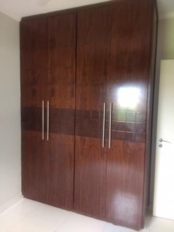 Alugar Casa / Condom&iacute;nio em S&atilde;o Jos&eacute; do Rio Preto R$ 1.900,00 - Foto 25
