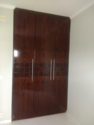 Alugar Casa / Condom&iacute;nio em S&atilde;o Jos&eacute; do Rio Preto R$ 1.900,00 - Foto 27