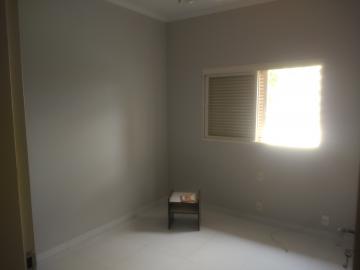 Alugar Casa / Condom&iacute;nio em S&atilde;o Jos&eacute; do Rio Preto R$ 1.900,00 - Foto 28