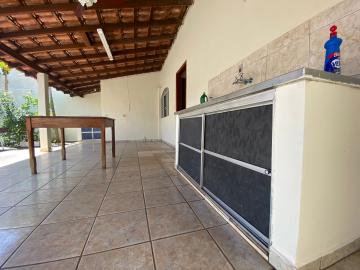 Alugar Casa / Padr&atilde;o em S&atilde;o Jos&eacute; do Rio Preto R$ 1.600,00 - Foto 18