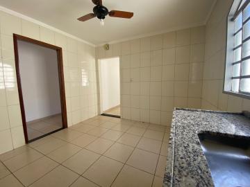 Alugar Casa / Padr&atilde;o em S&atilde;o Jos&eacute; do Rio Preto R$ 1.600,00 - Foto 14