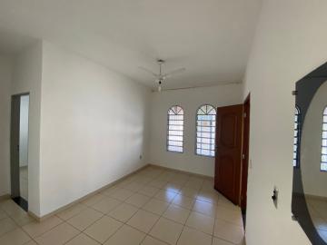 Alugar Casa / Padr&atilde;o em S&atilde;o Jos&eacute; do Rio Preto R$ 1.600,00 - Foto 6