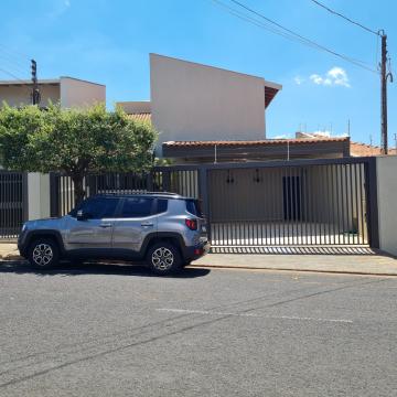 Alugar Casa / Sobrado em S&atilde;o Jos&eacute; do Rio Preto. apenas R$ 4.800,00