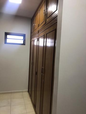 Alugar Casa / Sobrado em S&atilde;o Jos&eacute; do Rio Preto R$ 4.800,00 - Foto 32