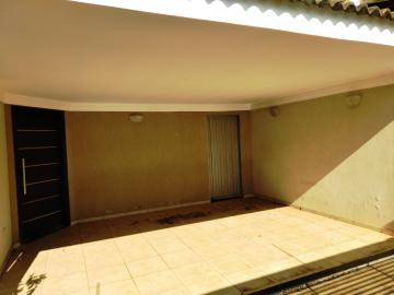 Alugar Casa / Padr&atilde;o em S&atilde;o Jos&eacute; do Rio Preto R$ 1.500,00 - Foto 4