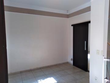 Alugar Casa / Padr&atilde;o em S&atilde;o Jos&eacute; do Rio Preto R$ 1.500,00 - Foto 6