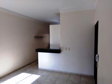 Alugar Casa / Padr&atilde;o em S&atilde;o Jos&eacute; do Rio Preto R$ 1.500,00 - Foto 9