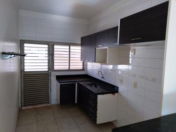 Alugar Casa / Padr&atilde;o em S&atilde;o Jos&eacute; do Rio Preto R$ 1.500,00 - Foto 11