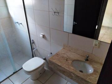 Alugar Casa / Padr&atilde;o em S&atilde;o Jos&eacute; do Rio Preto R$ 1.500,00 - Foto 14