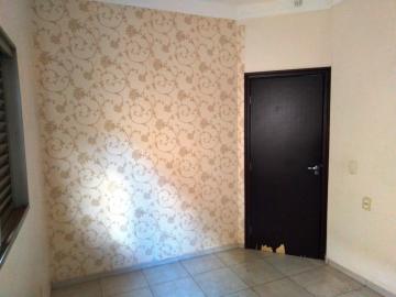 Alugar Casa / Padr&atilde;o em S&atilde;o Jos&eacute; do Rio Preto R$ 1.500,00 - Foto 18