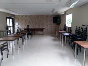Alugar Apartamento / Padr&atilde;o em S&atilde;o Jos&eacute; do Rio Preto R$ 800,00 - Foto 31