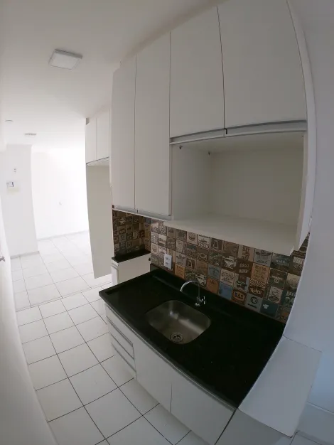 Alugar Apartamento / Padr&atilde;o em S&atilde;o Jos&eacute; do Rio Preto R$ 1.000,00 - Foto 7