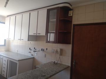 Alugar Apartamento / Padr&atilde;o em S&atilde;o Jos&eacute; do Rio Preto R$ 1.000,00 - Foto 11