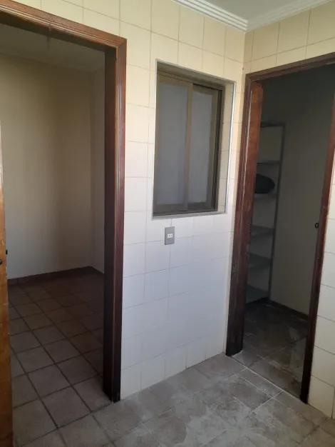 Alugar Apartamento / Padr&atilde;o em S&atilde;o Jos&eacute; do Rio Preto R$ 1.000,00 - Foto 28
