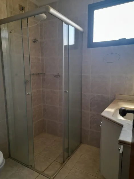 Alugar Apartamento / Padr&atilde;o em S&atilde;o Jos&eacute; do Rio Preto R$ 1.000,00 - Foto 40