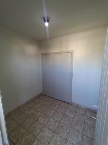 Comprar Apartamento / Padr&atilde;o em S&atilde;o Jos&eacute; do Rio Preto R$ 185.000,00 - Foto 8