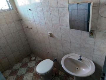 Alugar Casa / Sobrado em S&atilde;o Jos&eacute; do Rio Preto R$ 2.100,00 - Foto 14