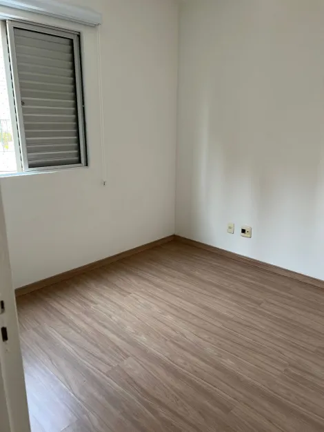 Alugar Apartamento / Padr&atilde;o em S&atilde;o Jos&eacute; do Rio Preto R$ 1.500,00 - Foto 5