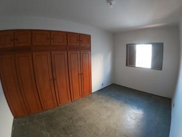 Alugar Apartamento / Padr&atilde;o em S&atilde;o Jos&eacute; do Rio Preto R$ 1.000,00 - Foto 11