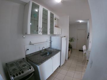 Alugar Apartamento / Padr&atilde;o em S&atilde;o Jos&eacute; do Rio Preto R$ 900,00 - Foto 21