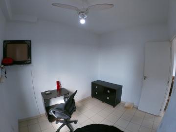 Alugar Apartamento / Padr&atilde;o em S&atilde;o Jos&eacute; do Rio Preto R$ 900,00 - Foto 12